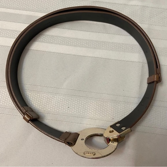 Chicos Adjustable Womens Brown
Belt with signs of wear on buckle -M/L - Picture 3 of 11